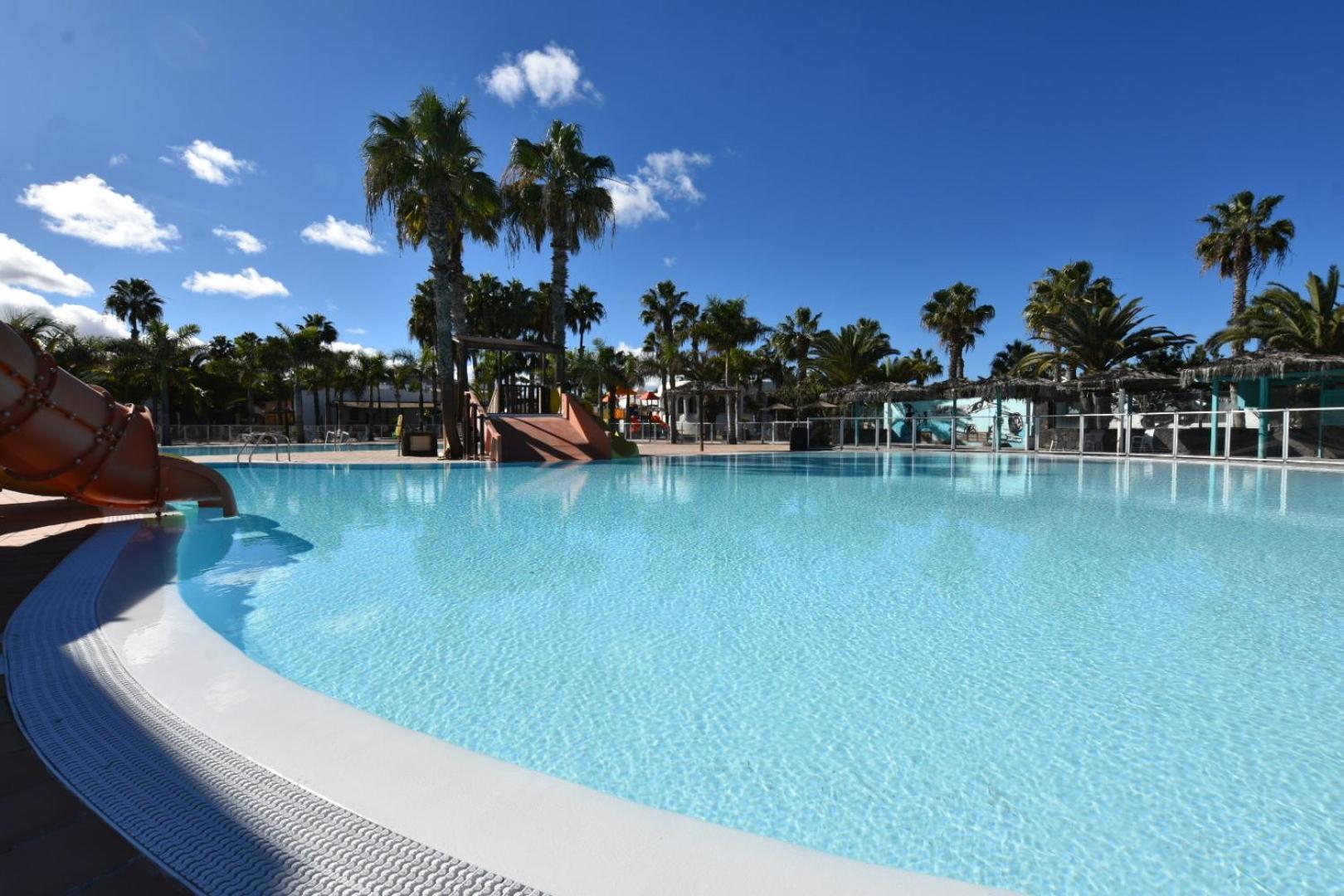 Book Jet - Oasis Dunas Apartment Relax & Maxi Pool Corralejo Extérieur photo